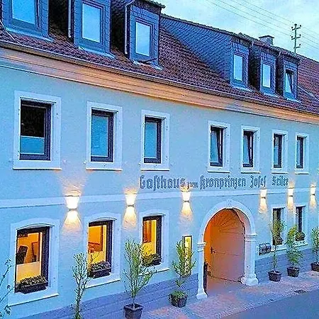 Zum Kronprinzen Garni Szálloda Weyher