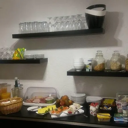 Hotell Zum Kronprinzen Garni 2*