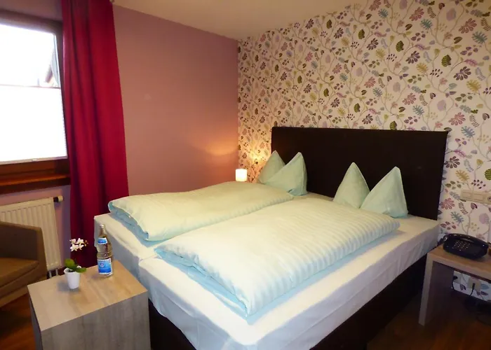 Zum Kronprinzen Garni Weyher