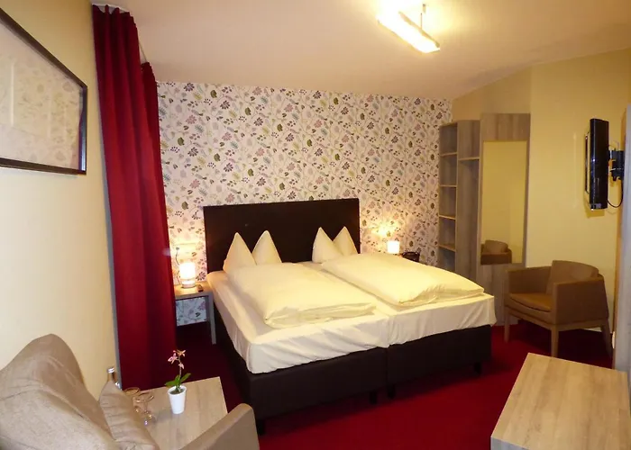 酒店 Zum Kronprinzen Garni