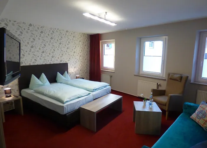 酒店 Zum Kronprinzen Garni